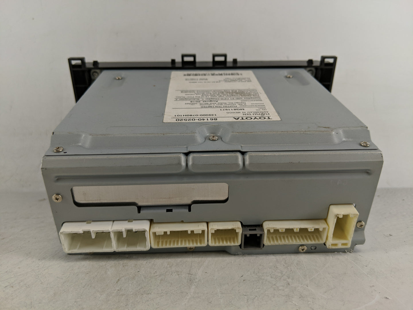 2017-2019 Toyota Corolla Radio AM FM Cd Player Receiver Replacement P/N:86140-02520 Fits Fits 2017 2018 2019 OEM Used Auto P