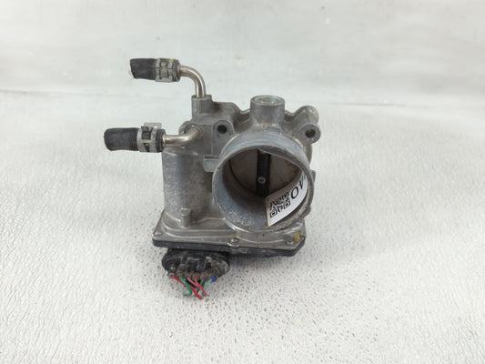 2020-2022 Toyota Corolla Throttle Body P/N:22030-0T130 22030-37040 Fits Fits 2013 2014 2018 2019 2020 2021 2022 OEM Used Aut
