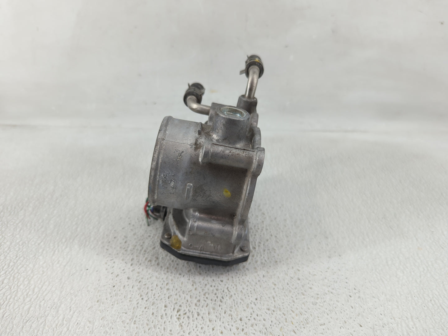 2020-2022 Toyota Corolla Throttle Body P/N:22030-0T130 22030-37040 Fits Fits 2013 2014 2018 2019 2020 2021 2022 OEM Used Aut