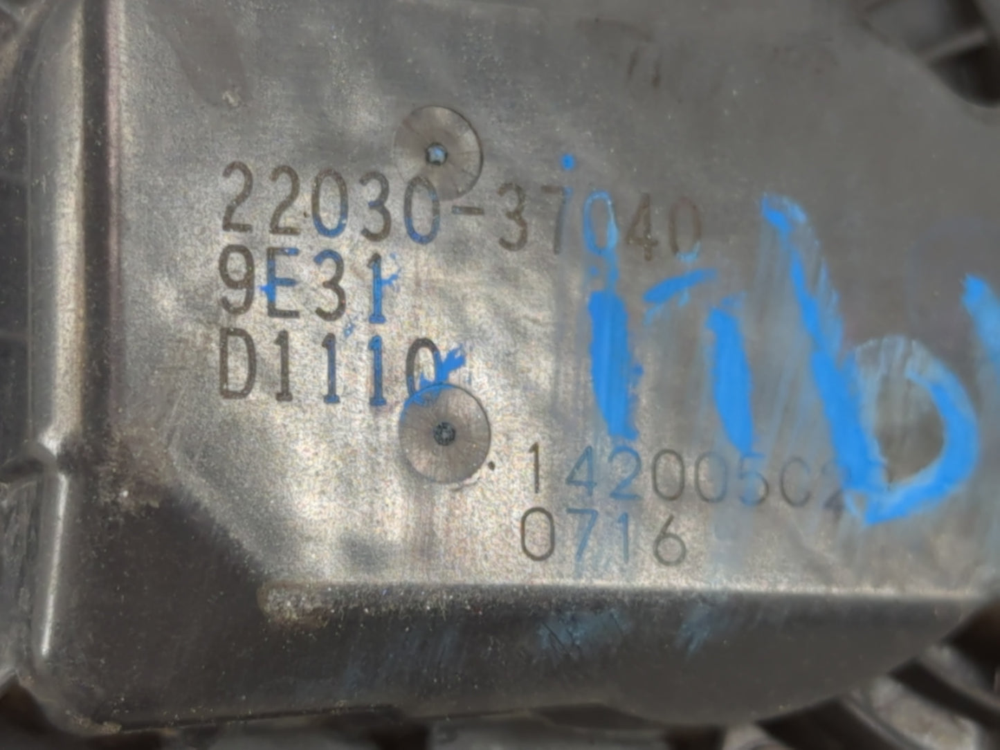 2020-2022 Toyota Corolla Throttle Body P/N:22030-0T130 22030-37040 Fits Fits 2013 2014 2018 2019 2020 2021 2022 OEM Used Aut