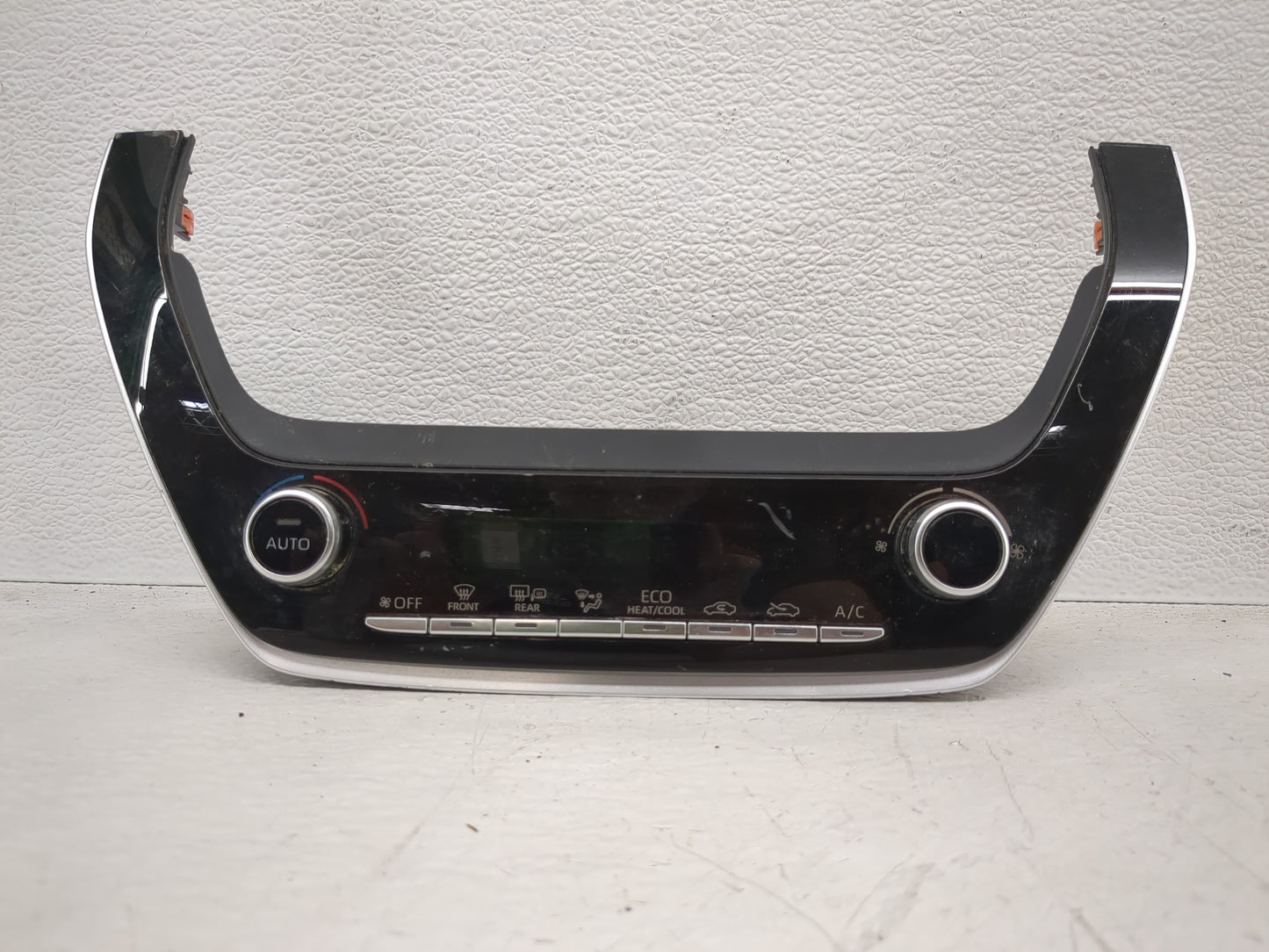 2019-2022 Toyota Corolla Climate Control Module Temperature AC/Heater Replacement Fits Fits 2019 2020 2021 2022 OEM Used Aut