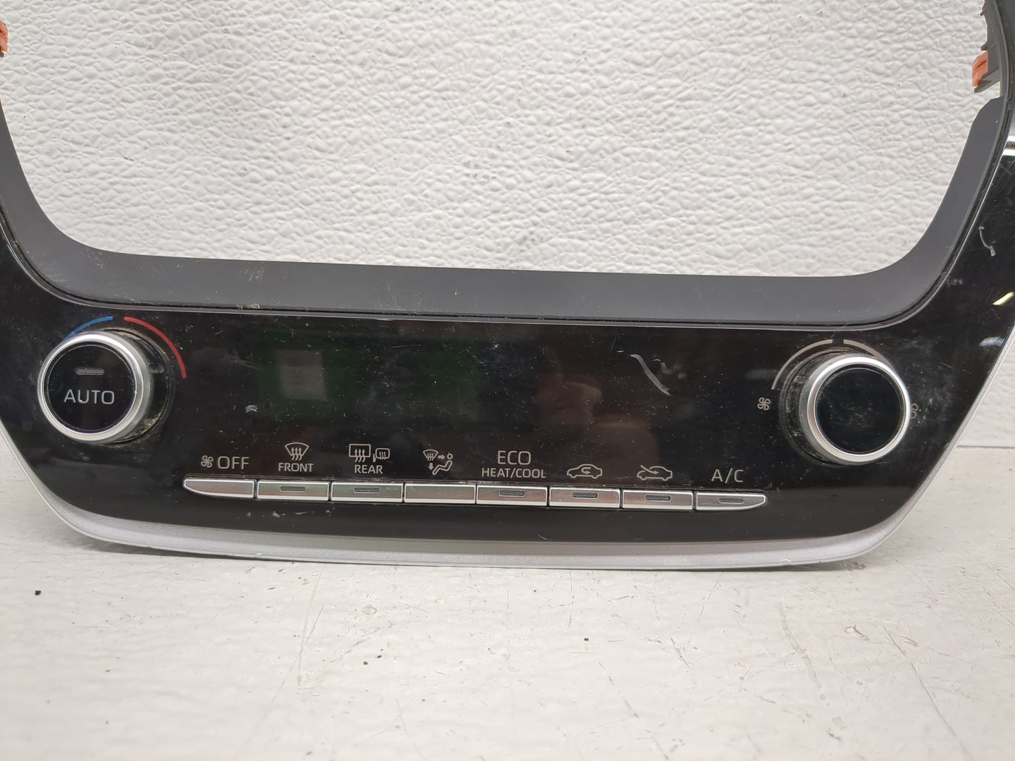 2019-2022 Toyota Corolla Climate Control Module Temperature AC/Heater Replacement Fits Fits 2019 2020 2021 2022 OEM Used Aut