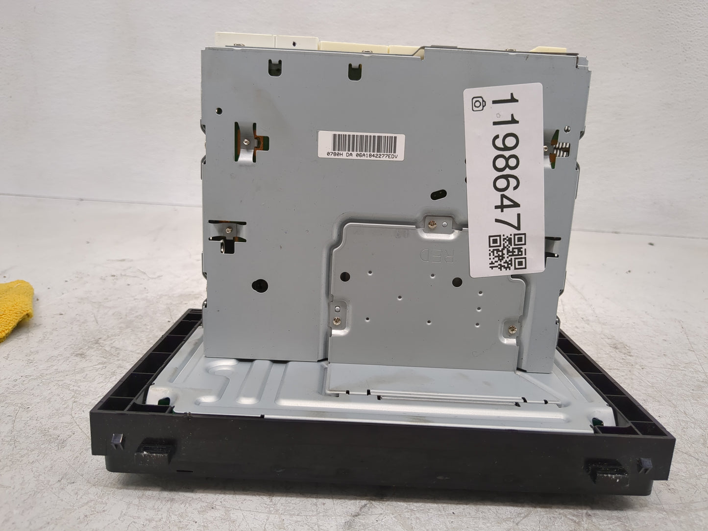 2017-2019 Toyota Corolla Radio AM FM Cd Player Receiver Replacement P/N:86140-02520 Fits Fits 2017 2018 2019 OEM Used Auto P