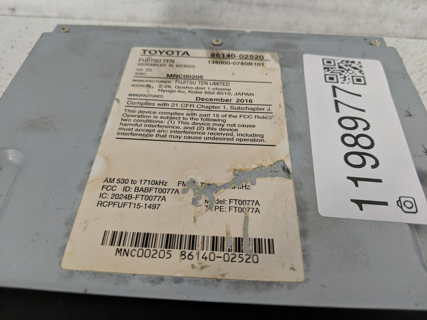 2017-2019 Toyota Corolla Radio AM FM Cd Player Receiver Replacement P/N:86140-02521 Fits Fits 2017 2018 2019 OEM Used Auto P