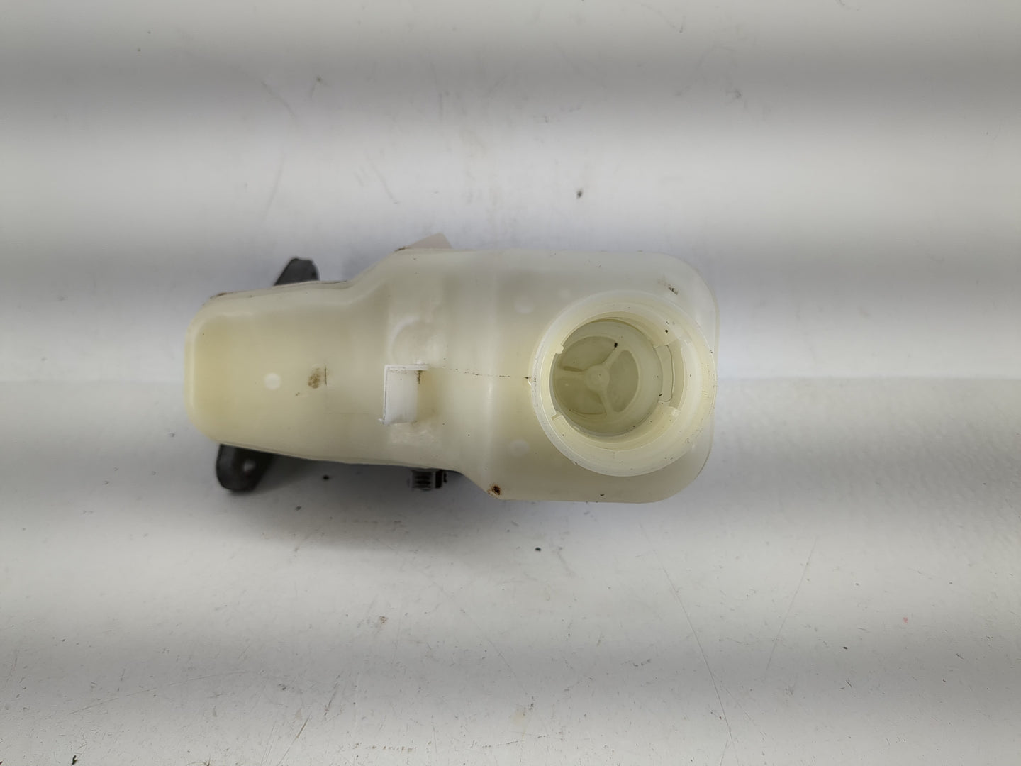 2014-2019 Toyota Corolla Brake Master Cylinder - Oemusedautoparts1.com