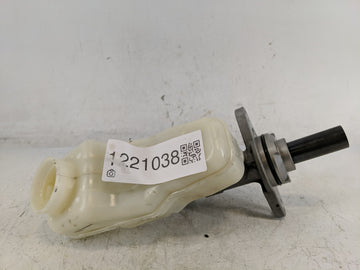 2014-2019 Toyota Corolla Brake Master Cylinder