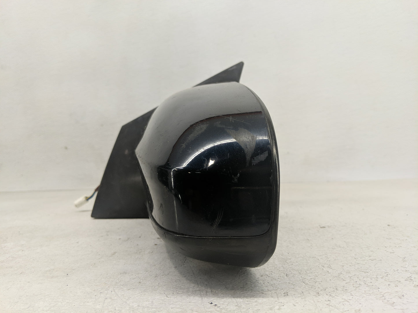 2014-2019 Toyota Corolla Driver Side View Mirror - Left Door Mirror OEM Used - Oemusedautoparts1.com