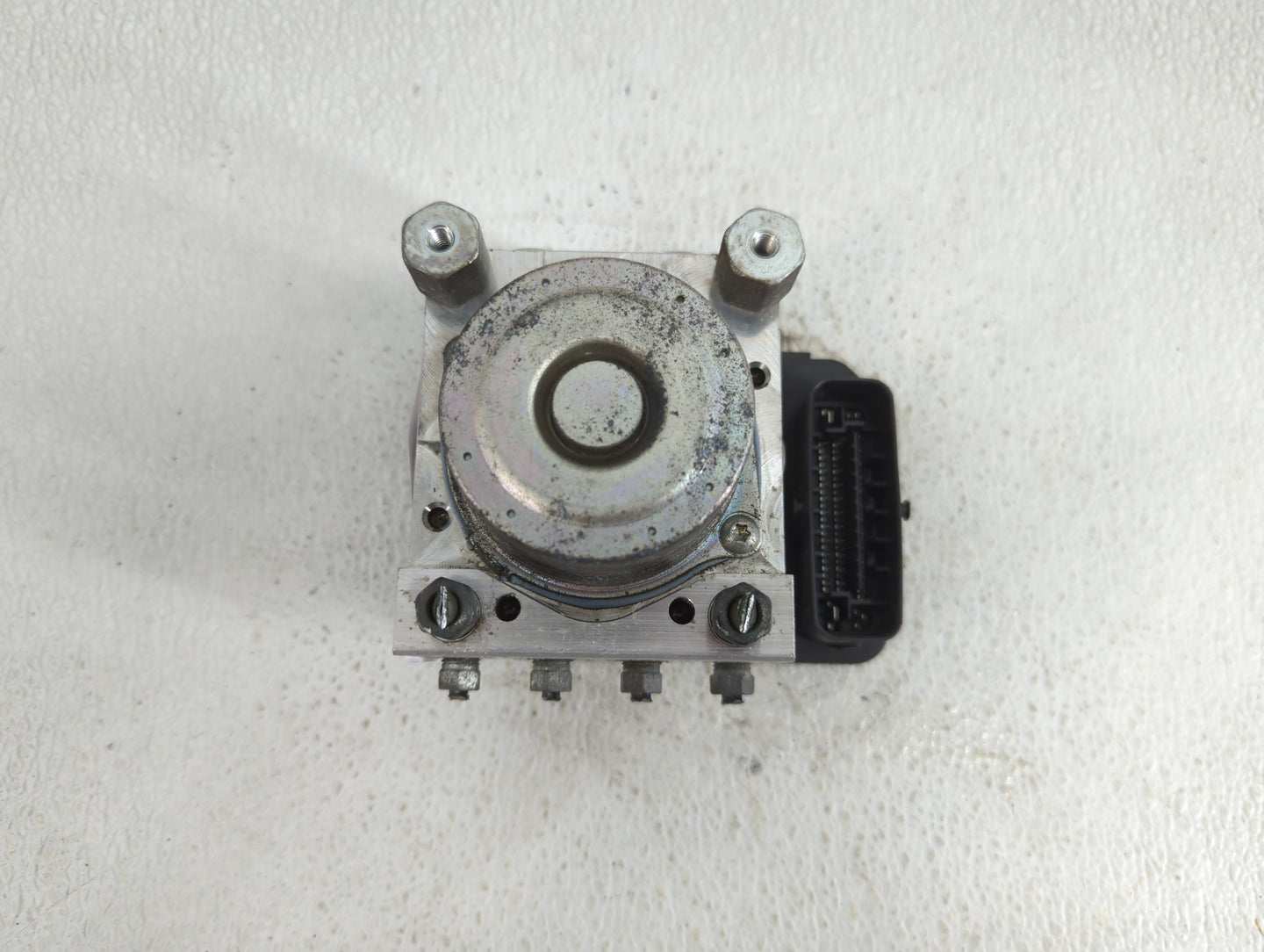 2018-2019 Toyota Corolla ABS Pump Control Module Replacement P/N:89541-02471 Fits Fits 2018 2019 OEM Used Auto Parts - Oemus