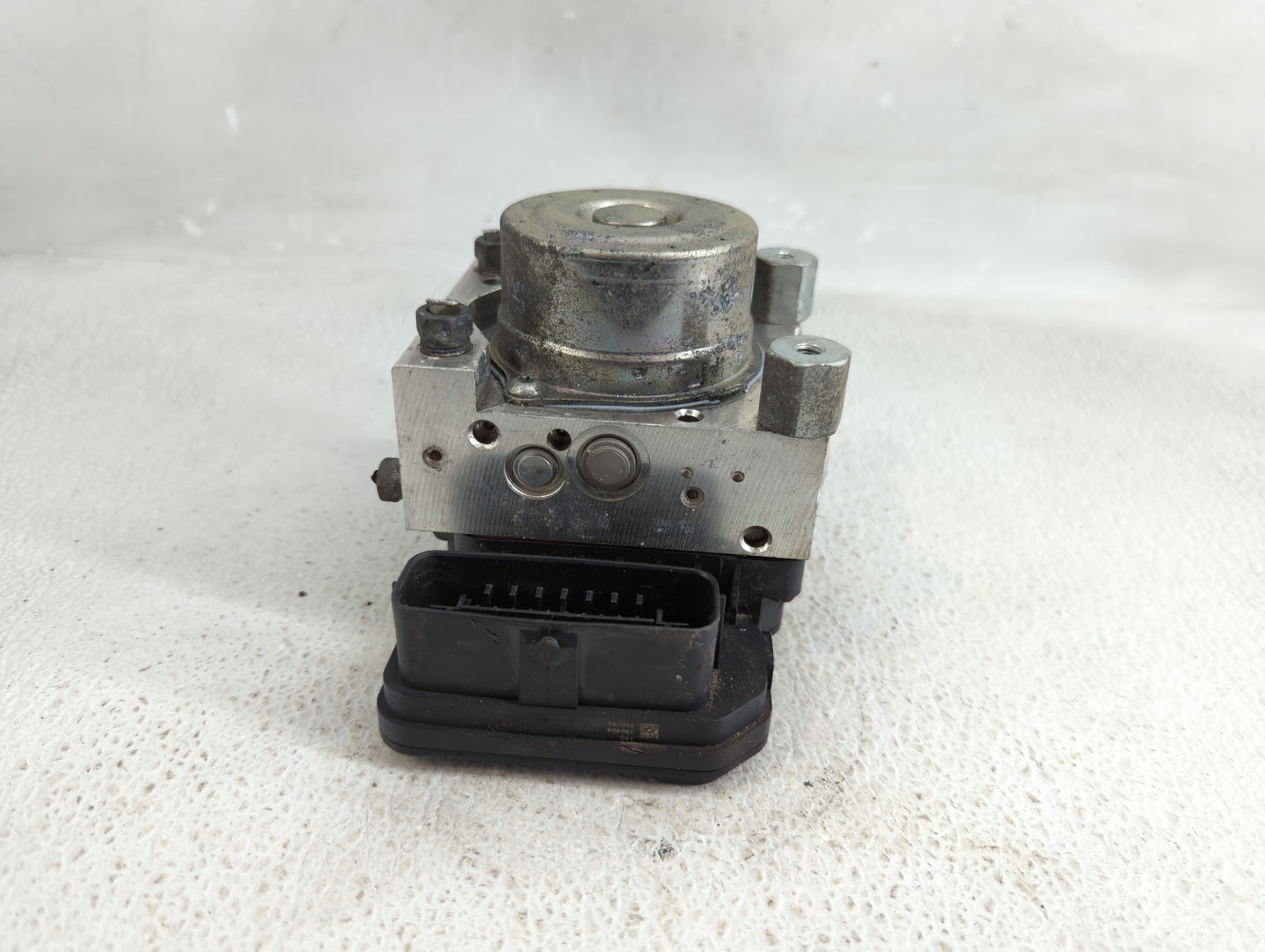 2018-2019 Toyota Corolla ABS Pump Control Module Replacement P/N:89541-02471 Fits Fits 2018 2019 OEM Used Auto Parts - Oemus