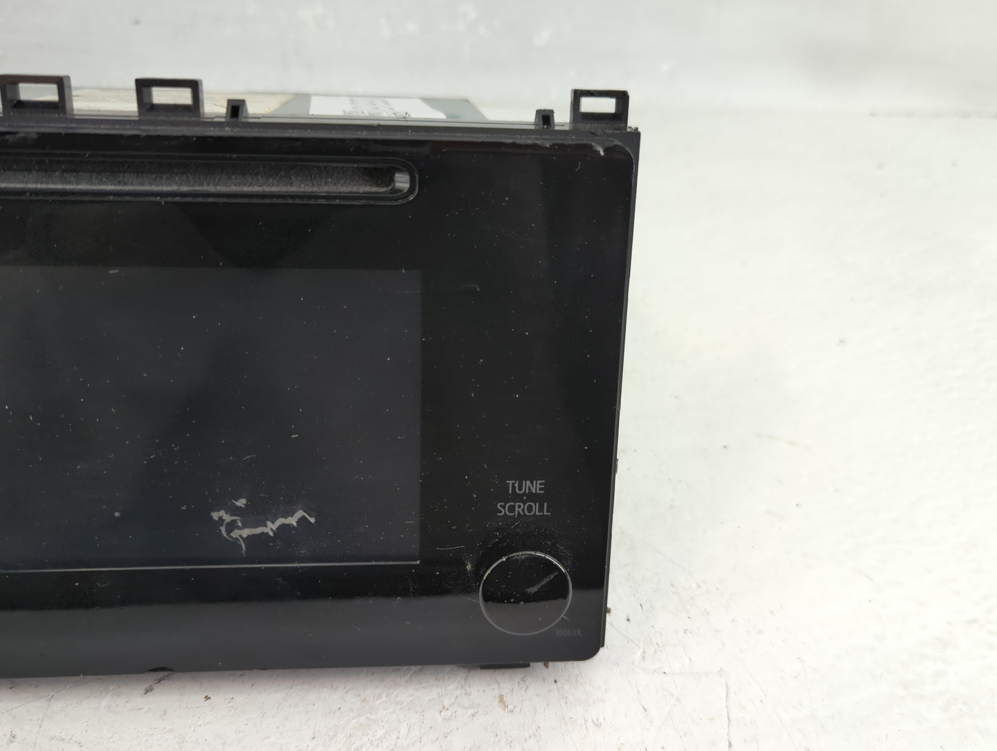 2017-2019 Toyota Corolla Radio AM FM Cd Player Receiver Replacement P/N:86140-02521 Fits Fits 2017 2018 2019 OEM Used Auto P