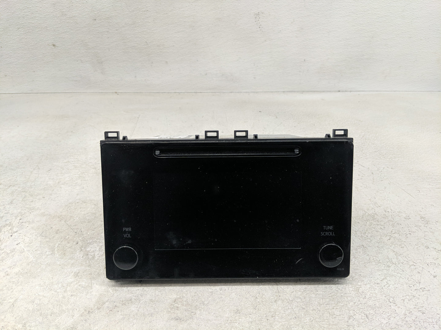 2017-2019 Toyota Corolla Radio AM FM Cd Player Receiver Replacement P/N:86140-02520 Fits Fits 2017 2018 2019 OEM Used Auto P