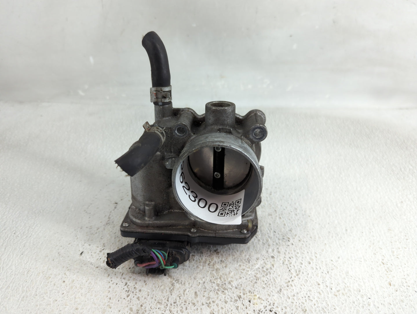 2011-2019 Toyota Corolla Throttle Body P/N:22030-0T080 Fits Fits 2011 2012 2013 2014 2015 2016 2017 2018 2019 OEM Used Auto 