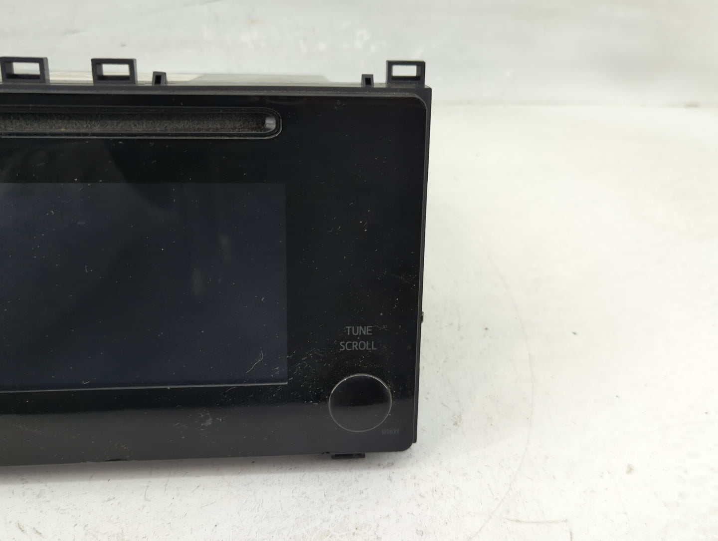 2017-2019 Toyota Corolla Radio AM FM Cd Player Receiver Replacement P/N:86140-02520 Fits Fits 2017 2018 2019 OEM Used Auto P