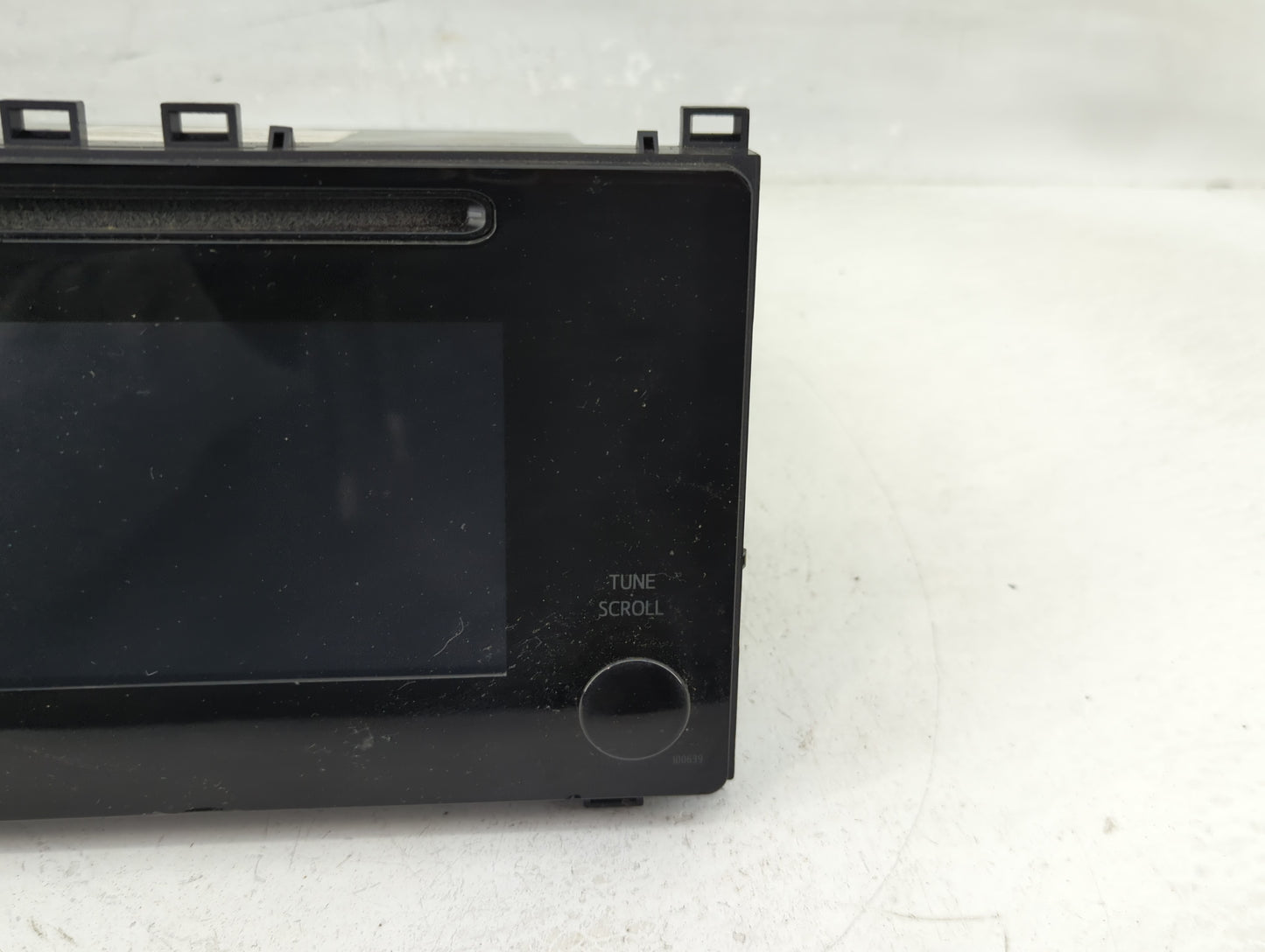2017-2019 Toyota Corolla Radio AM FM Cd Player Receiver Replacement P/N:86140-02520 Fits Fits 2017 2018 2019 OEM Used Auto P