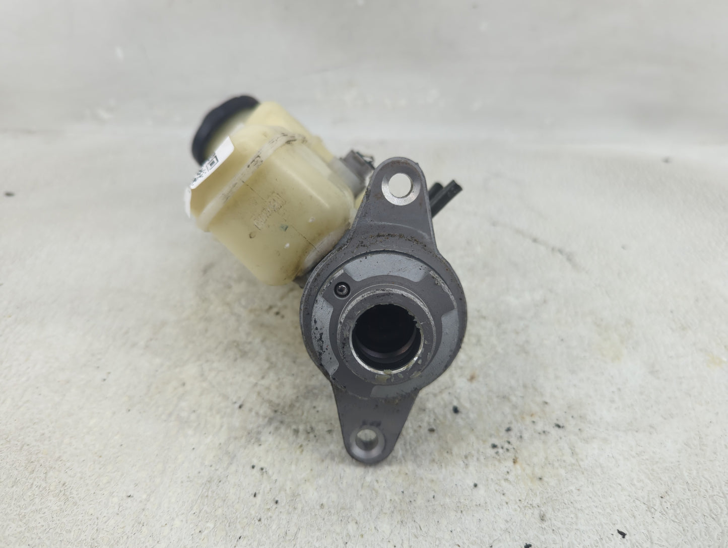 2014-2019 Toyota Corolla Brake Master Cylinder - Oemusedautoparts1.com