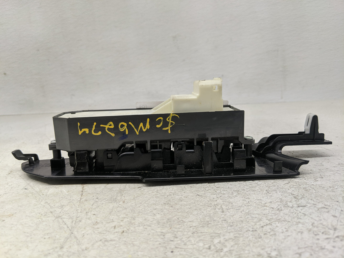 2014-2019 Toyota Corolla Master Power Window Switch Replacement Driver Side Left P/N:74232-02E70 Fits OEM Used Auto Parts - 