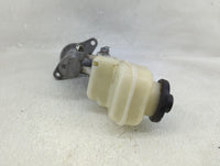 2014-2019 Toyota Corolla Brake Master Cylinder 1310376 - Oemusedautoparts1.com