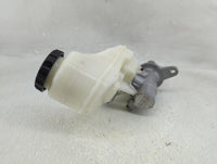 2019-2022 Toyota Corolla Brake Master Cylinder 1310764 - Oemusedautoparts1.com
