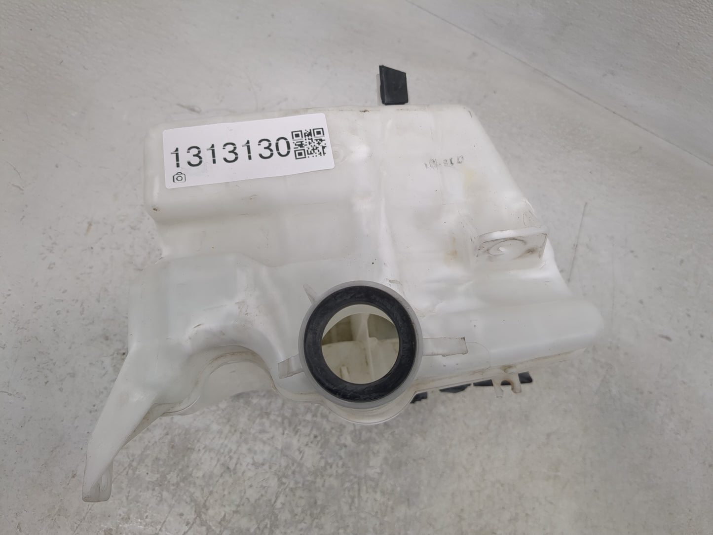 2014-2019 Toyota Corolla Windshield Washer Fluid Reservoir Bottle Oem - Oemusedautoparts1.com