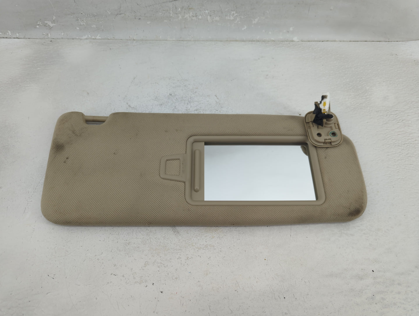 2019-2022 Toyota Corolla Sun Visor Shade Replacement Passenger Right Mirror Fits Fits 2019 2020 2021 2022 OEM Used Auto Part