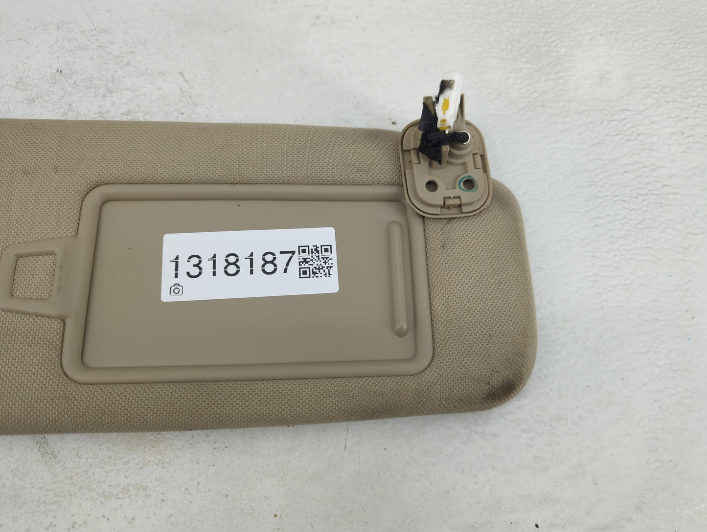 2019-2022 Toyota Corolla Sun Visor Shade Replacement Passenger Right Mirror Fits Fits 2019 2020 2021 2022 OEM Used Auto Part