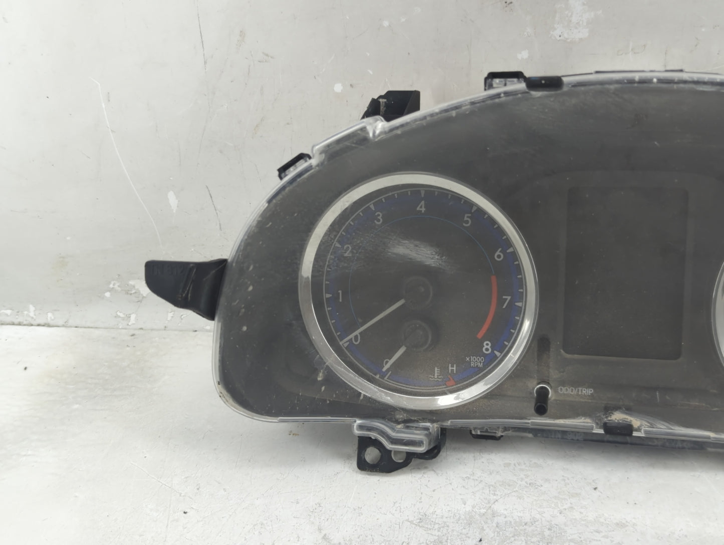 2018-2019 Toyota Corolla Instrument Cluster Speedometer Gauges P/N:83800-F2U80-00 Fits Fits 2018 2019 OEM Used Auto Parts - 