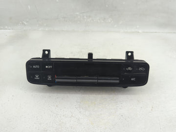 2019 Toyota Corolla Climate Control Module Temperature AC/Heater Replacement P/N:5590002A30 Fits OEM Used Auto Parts - Oemus