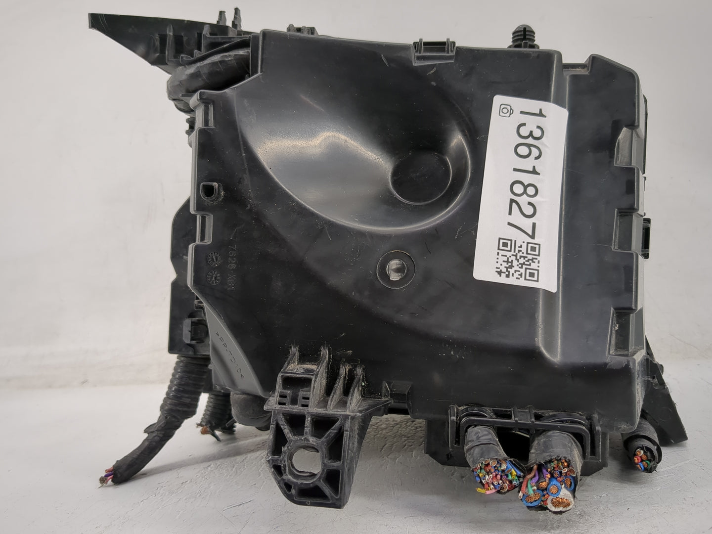 2019-2022 Toyota Corolla Fusebox Fuse Box Panel Relay Module Fits Fits 2019 2020 2021 2022 OEM Used Auto Parts - Oemusedauto