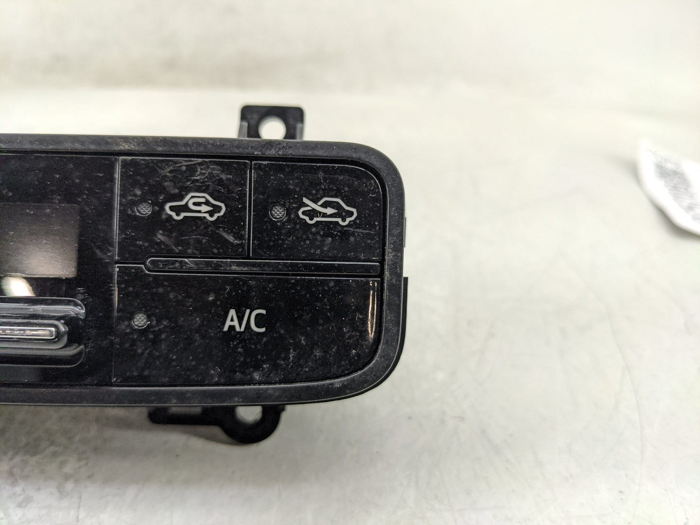 2017-2019 Toyota Corolla Climate Control Module Temperature AC/Heater Replacement Fits Fits 2017 2018 2019 OEM Used Auto Par