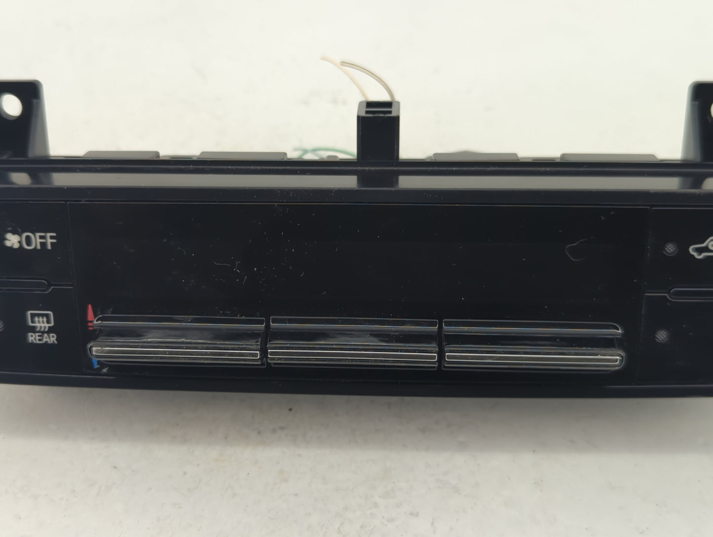 2017-2019 Toyota Corolla Climate Control Module Temperature AC/Heater Replacement Fits Fits 2017 2018 2019 OEM Used Auto Par