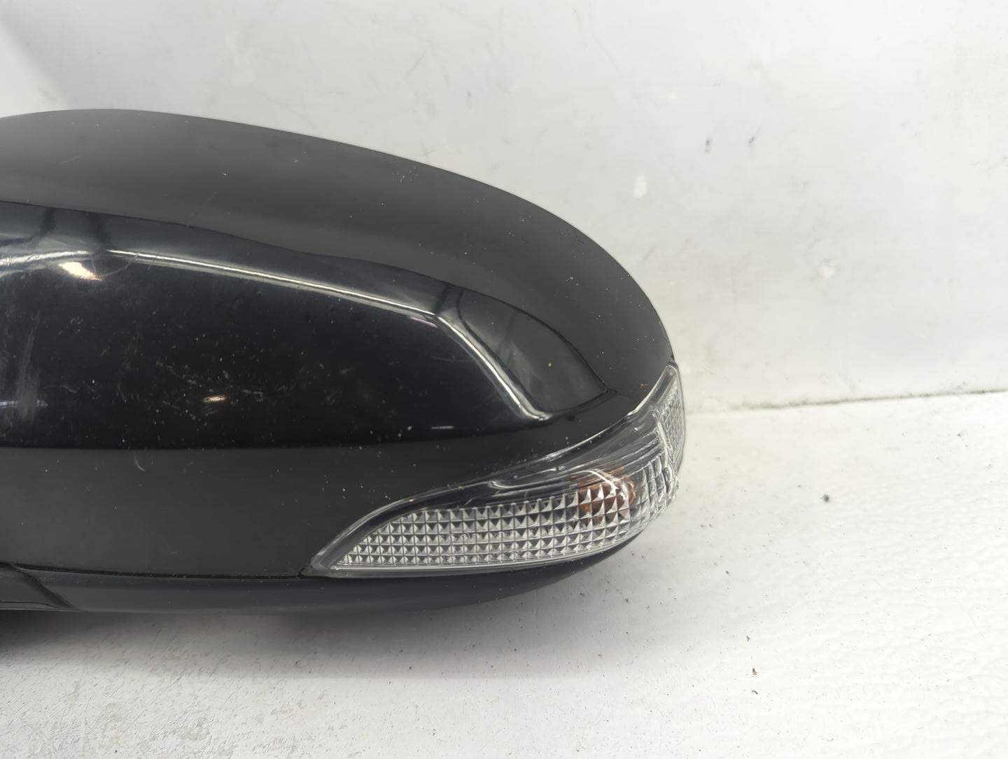 2014-2019 Toyota Corolla Driver Side View Mirror - Left Door Mirror OEM Used - Oemusedautoparts1.com