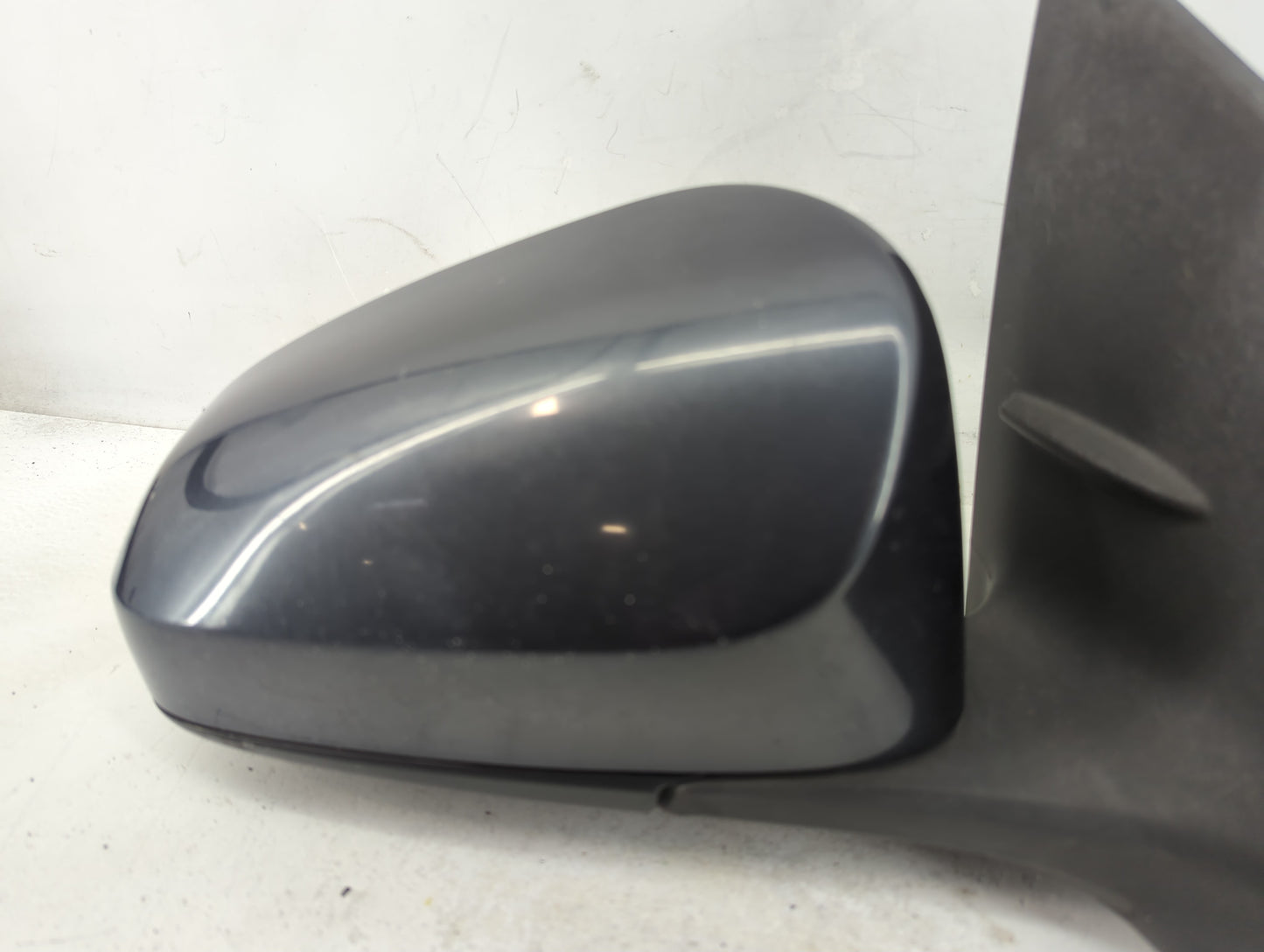 2019-2022 Toyota Corolla Passenger Side View Mirror - Right Door Mirror OEM Used - Oemusedautoparts1.com