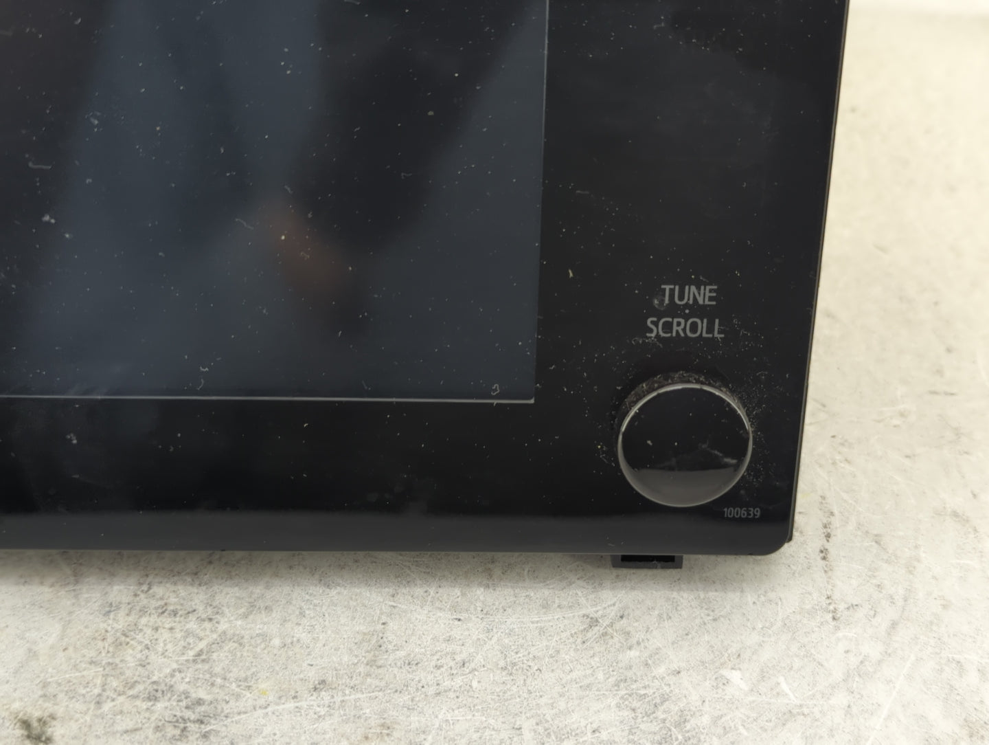 2017-2019 Toyota Corolla Radio AM FM Cd Player Receiver Replacement P/N:86140-02520 Fits Fits 2017 2018 2019 OEM Used Auto P
