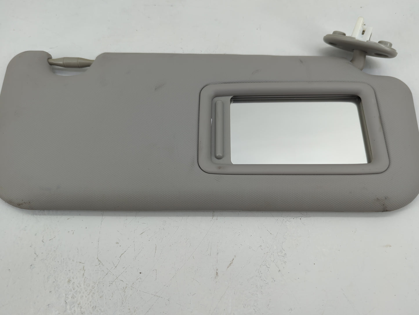 2017-2019 Toyota Corolla Sun Visor Shade Replacement Passenger Right Mirror Fits Fits 2017 2018 2019 OEM Used Auto Parts - O