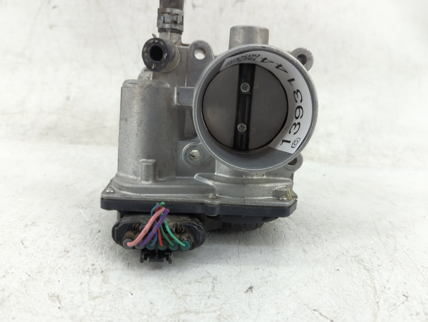 2011-2019 Toyota Corolla Throttle Body P/N:22030-37050 Fits Fits 2011 2012 2013 2014 2015 2016 2017 2018 2019 OEM Used Auto 
