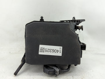 2014-2019 Toyota Corolla Fusebox Fuse Box Panel Relay Module P/N:82662-02661 Fits Fits 2014 2015 2016 2017 2018 2019 OEM Use