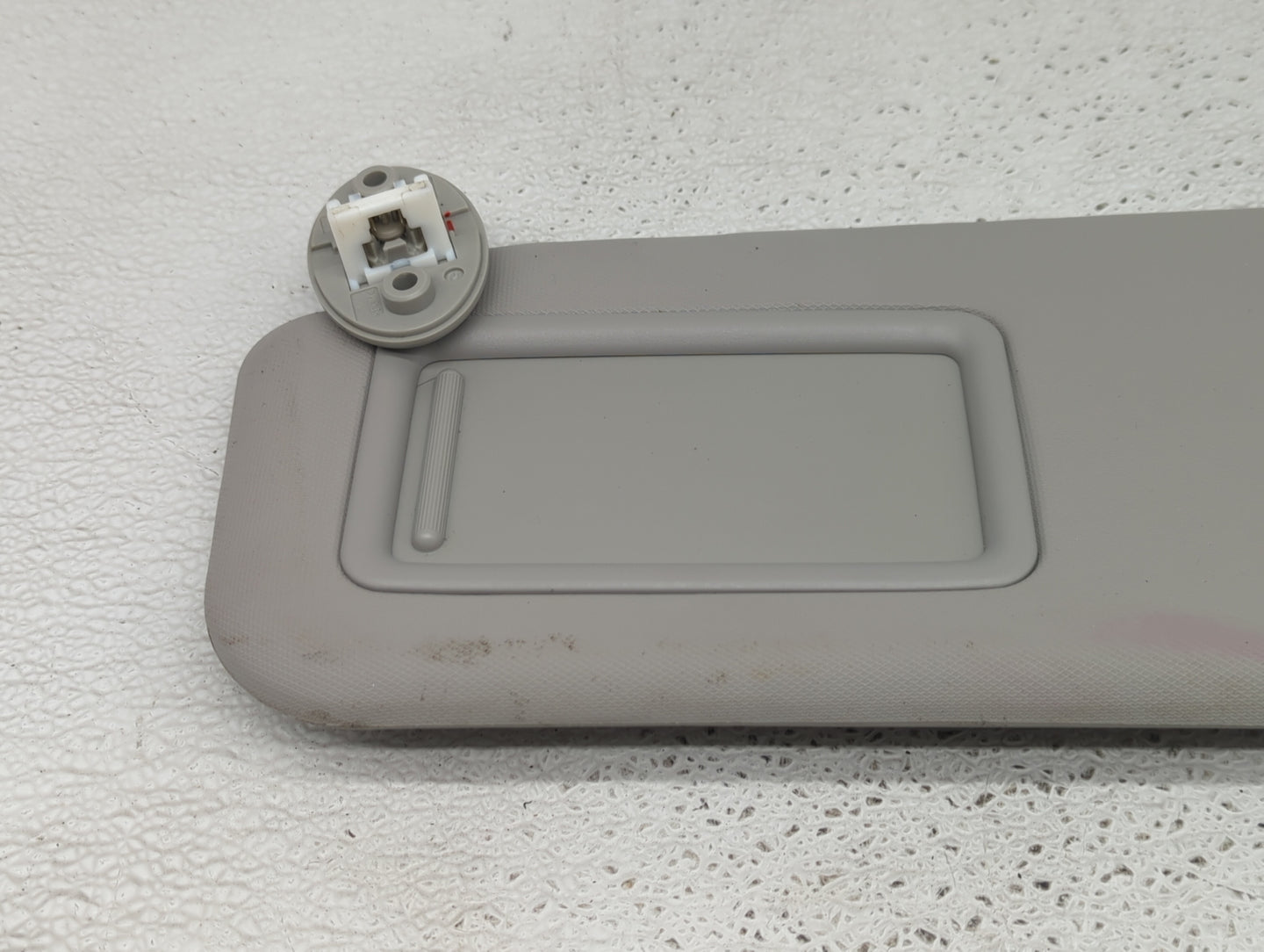 2017-2019 Toyota Corolla Sun Visor Shade Replacement Passenger Right Mirror Fits Fits 2017 2018 2019 OEM Used Auto Parts - O
