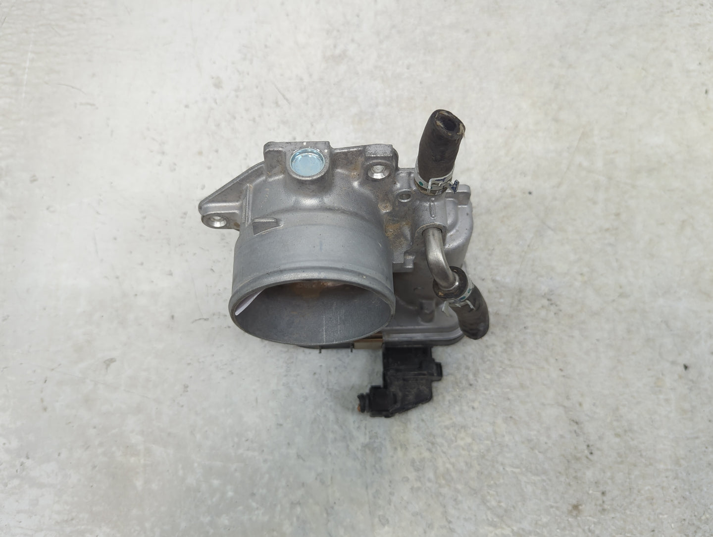 2019-2022 Toyota Corolla Throttle Body P/N:22030-24010 Fits Fits 2019 2020 2021 2022 OEM Used Auto Parts - Oemusedautoparts1