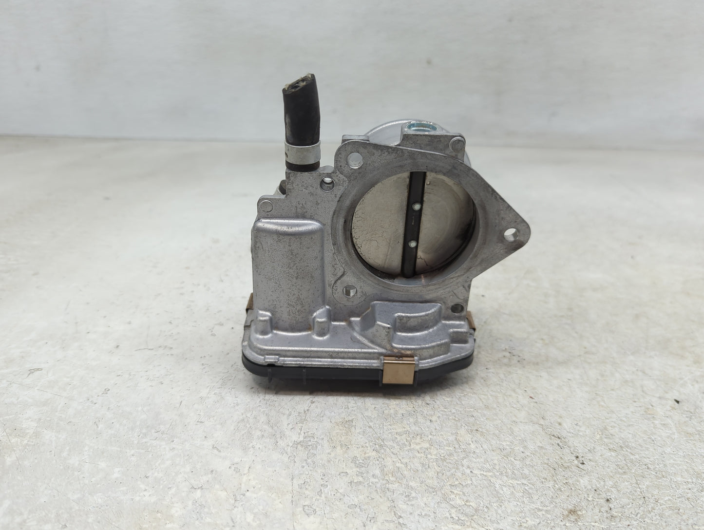 2019-2022 Toyota Corolla Throttle Body P/N:22030-24010 Fits Fits 2019 2020 2021 2022 OEM Used Auto Parts - Oemusedautoparts1