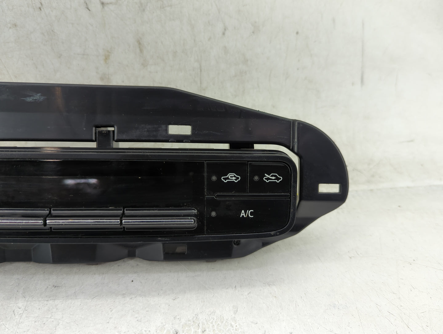 2017-2019 Toyota Corolla Climate Control Module Temperature AC/Heater Replacement P/N:55468-02060 Fits Fits 2017 2018 2019 O