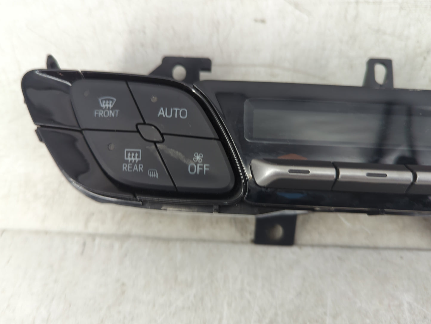2019 Toyota Corolla Climate Control Module Temperature AC/Heater Replacement P/N:55905-F4091 A2C18655890001 Fits OEM Used Au