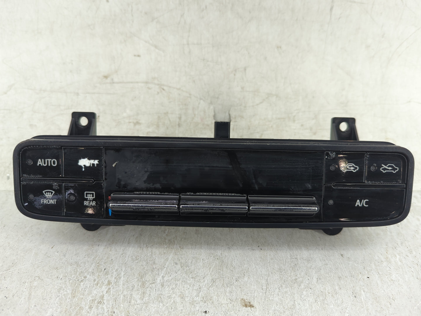 2017-2019 Toyota Corolla Climate Control Module Temperature AC/Heater Replacement P/N:75K114 Fits Fits 2017 2018 2019 OEM Us