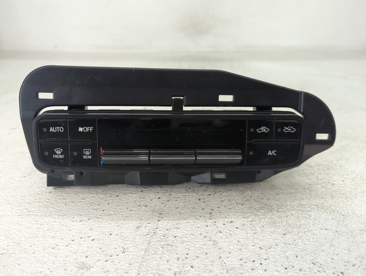 2017-2019 Toyota Corolla Climate Control Module Temperature AC/Heater Replacement P/N:55468-02 Fits Fits 2017 2018 2019 OEM 