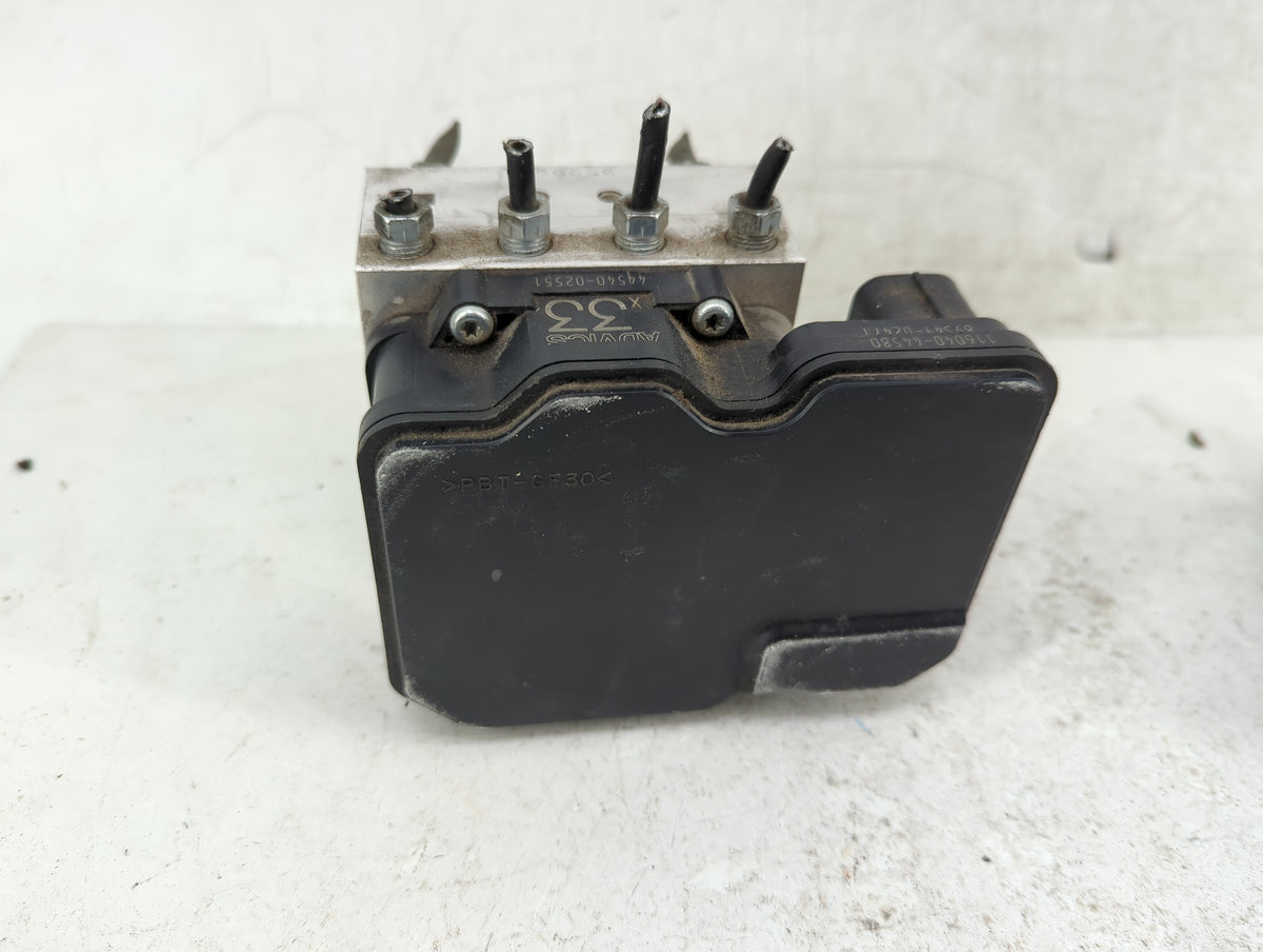 2018-2019 Toyota Corolla Anti-Lock Brake ABS Pump Module Actuator OEM Fits Fits 2018 2019 OEM Used Auto Parts - Oemusedautop