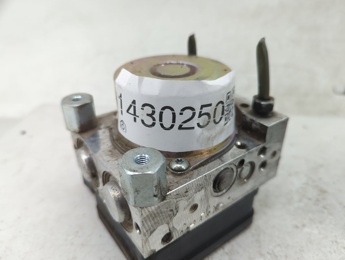 2018-2019 Toyota Corolla Anti-Lock Brake ABS Pump Module Actuator OEM Fits Fits 2018 2019 OEM Used Auto Parts - Oemusedautop