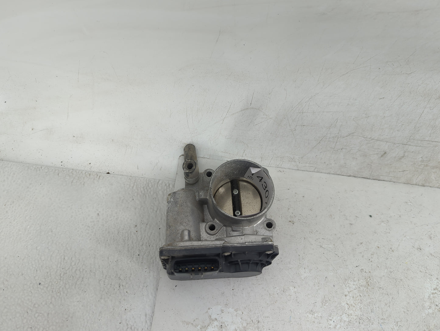 2011-2019 Toyota Corolla Throttle Body P/N:22030-0T080 Fits Fits 2011 2012 2013 2014 2015 2016 2017 2018 2019 OEM Used Auto 