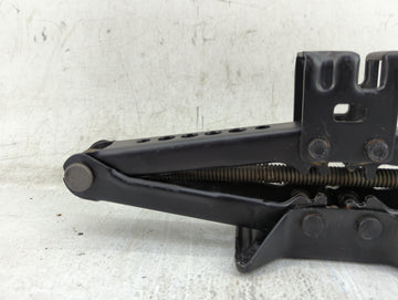 2019 Toyota Corolla Spare Scissor Car Jack