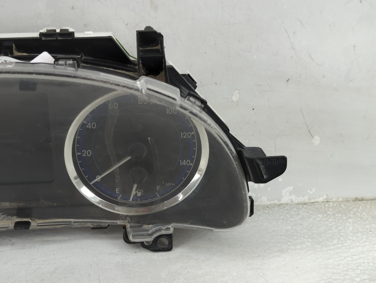 2018-2019 Toyota Corolla Instrument Cluster Speedometer Gauges P/N:83800-F2U80-00 Fits Fits 2018 2019 OEM Used Auto Parts - 
