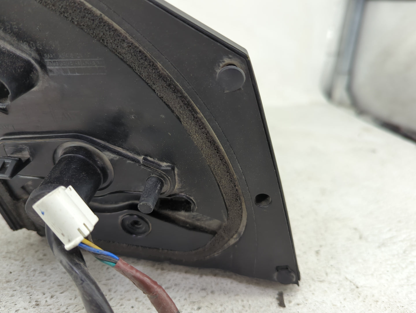 2014-2019 Toyota Corolla Driver Side View Mirror - Left Door Mirror OEM Used - Oemusedautoparts1.com