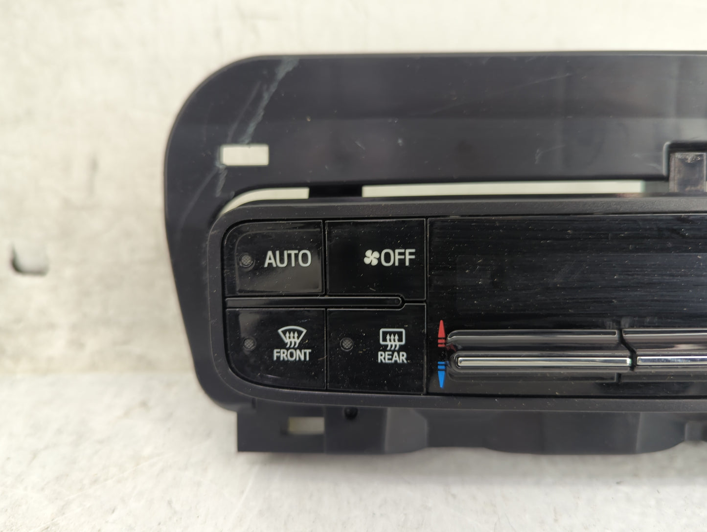 2017-2019 Toyota Corolla Climate Control Module Temperature AC/Heater Replacement P/N:55468-02060 Fits Fits 2017 2018 2019 O
